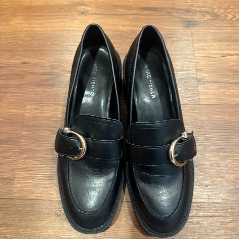 Marc Fisher Black Loafers for Women very good condition